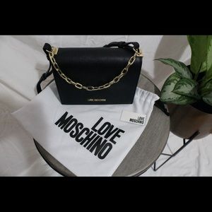Love Moschino cross body bag ❌SOLD❌
